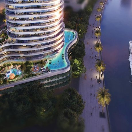 Canal Crown at Business Bay